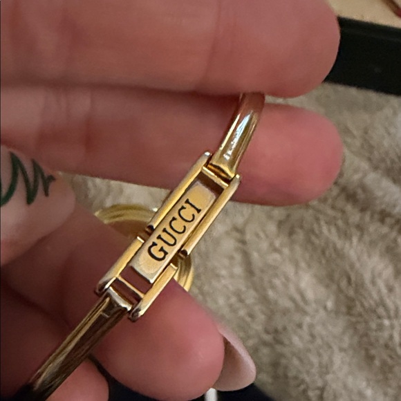 Vintage Gucci Interchangeable Bezel Watch - Picture 9 of 15
